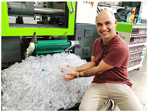 DKM署理注塑工厂实拍图